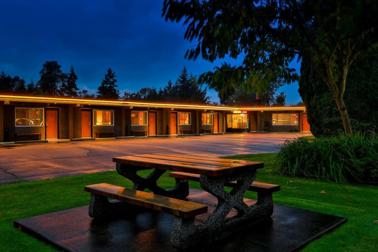 Arbutus Grove Motel Парксвілл Екстер'єр фото